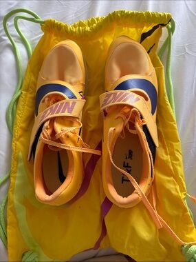 Nike long jump shoes woman 10, man 8.5